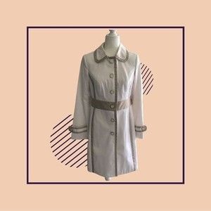 ALFANI Coat White w/Tan Trim Button Front Fitted Full Length Size 6